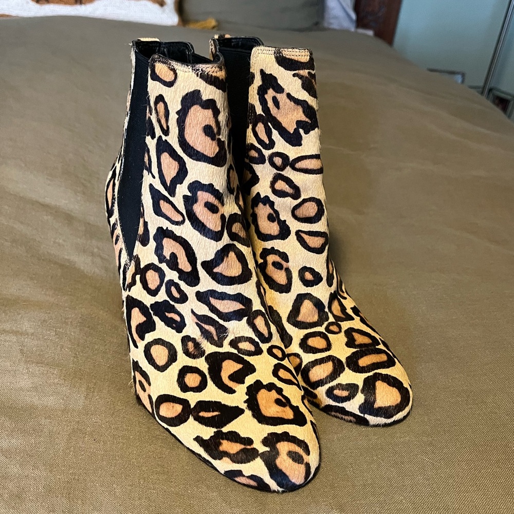 Sam Edelman Leopard Boots | Size 8